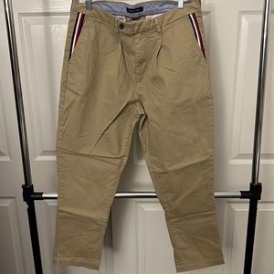 Tommy Hilfiger Men’s Chino Pants 32x30